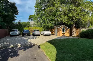 38 Gregory Blvd, Norwalk, CT 06855 - Photo 3