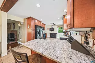 473 Pierpont Rd, Waterbury, CT 06705 - Photo 19