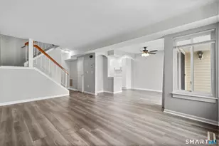 15 Peddlars Dr, Branford, CT 06405 - Photo 3