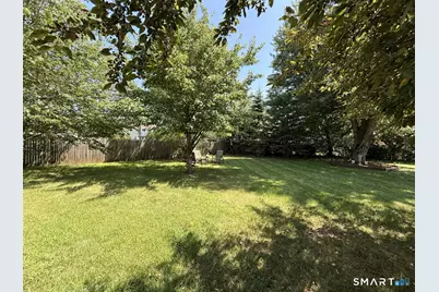 33 Salem Road, East Hartford, CT 06118 - Photo 21