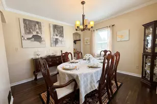 33 Salem Rd, East Hartford, CT 06118 - Photo 5