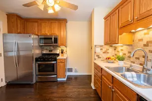 33 Salem Rd, East Hartford, CT 06118 - Photo 9