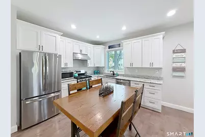 21 Birge Avenue, Windsor Locks, CT 06096 - Photo 7
