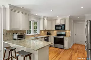 15 Rose Ln, Newtown, CT 06482 - Photo 13