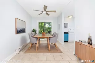 37 Enfield St, Hartford, CT 06112 - Photo 7