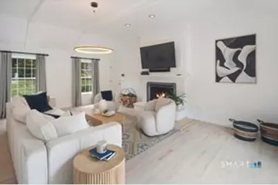 667 Carter Street, New Canaan, CT 06840 - Photo 15