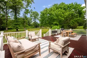 667 Carter St, New Canaan, CT 06840 - Photo 27