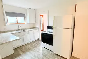84 Putnam St, Bristol, CT 06010 - Photo 9
