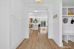 79 Thorpe St, Fairfield, CT 06824 - Photo 15
