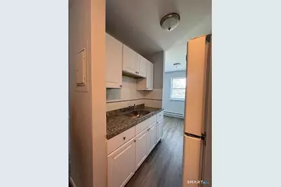 217 Hollister Avenue #b1, Bridgeport, CT 06607 - Photo 1
