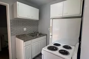 155 Birdseye St, Bridgeport, CT 06604 - Photo 1