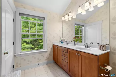 86 Tucker Street, Danbury, CT 06810 - Photo 21