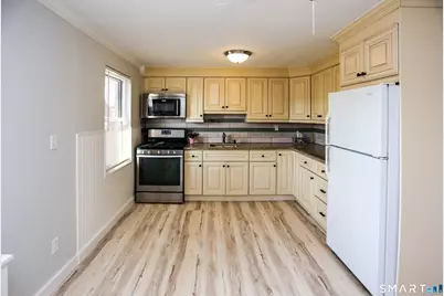 1060 East Main Street #14-D, Stamford, CT 06902 - Photo 3