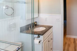 1060 E Main St, Stamford, CT 06902 - Photo 17