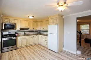 1060 E Main St, Stamford, CT 06902 - Photo 5