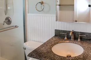 1060 E Main St, Stamford, CT 06902 - Photo 15