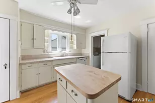 44 Granada Terrace, New London, CT 06320 - Photo 15