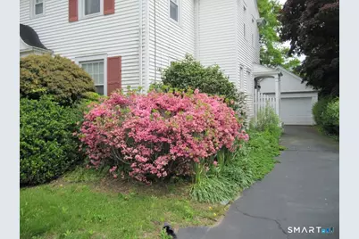 44 Granada Terrace, New London, CT 06320 - Photo 33