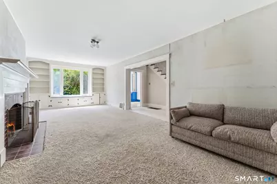 44 Granada Terrace, New London, CT 06320 - Photo 7