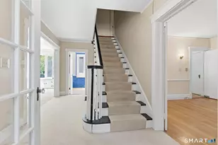 44 Granada Terrace, New London, CT 06320 - Photo 17