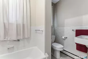 44 Granada Terrace, New London, CT 06320 - Photo 11