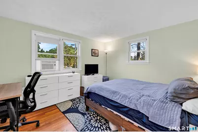 9 Sam Street, Enfield, CT 06082 - Photo 21