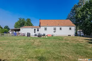 9 Sam St, Enfield, CT 06082 - Photo 9