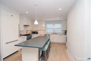25 Beaumont St, Fairfield, CT 06824 - Photo 13