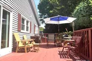 122 Black Point Rd, East Lyme, CT 06357 - Photo 33