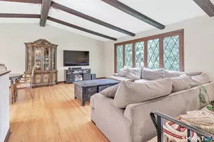 23 Leighton Ct, North Haven, CT 06473 - Photo 11