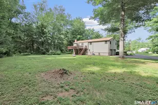 23 Leighton Ct, North Haven, CT 06473 - Photo 5
