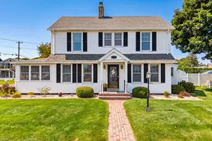 30 Neptune Dr, Old Saybrook, CT 06475 - Photo 1