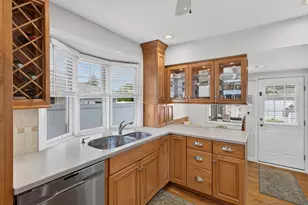 30 Neptune Dr, Old Saybrook, CT 06475 - Photo 13