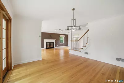 120 Knollwood Drive, New Haven, CT 06515 - Photo 9