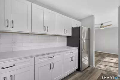 17 Hickory Hill Drive, Waterbury, CT 06708 - Photo 5