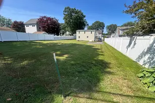 9 Old Colony Rd, Old Saybrook, CT 06475 - Photo 5