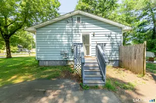 13 South St, Plainfield, CT 06374 - Photo 3