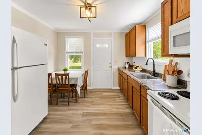 228 Douglas Drive, Meriden, CT 06451 - Photo 7