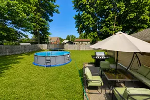 228 Douglas Dr, Meriden, CT 06451 - Photo 19