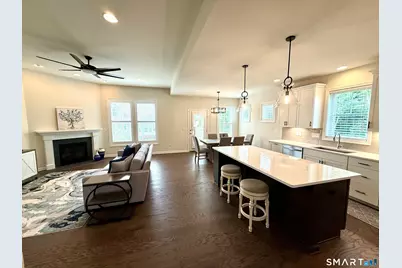 941 Mackenzie Lane #941, Oxford, CT 06478 - Photo 7