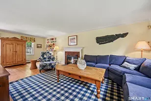 100 Sherley Pl, Fairfield, CT 06825 - Photo 11