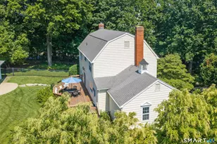 100 Sherley Pl, Fairfield, CT 06825 - Photo 31