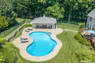 100 Sherley Pl, Fairfield, CT 06825 - Photo 29