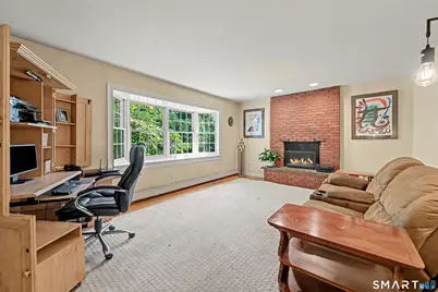 100 Sherley Place, Fairfield, CT 06825 - Photo 13