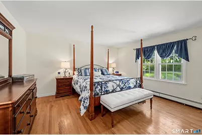 100 Sherley Place, Fairfield, CT 06825 - Photo 21