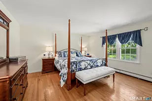 100 Sherley Pl, Fairfield, CT 06825 - Photo 21