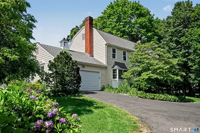 100 Sherley Place, Fairfield, CT 06825 - Photo 3