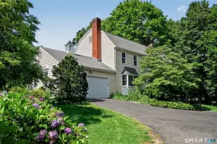 100 Sherley Pl, Fairfield, CT 06825 - Photo 3