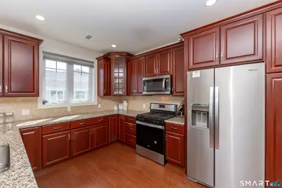 232 Brookside Court #232, Newtown, CT 06470 - Photo 15