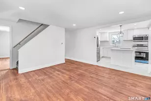 8 River Rd, East Haven, CT 06512 - Photo 5